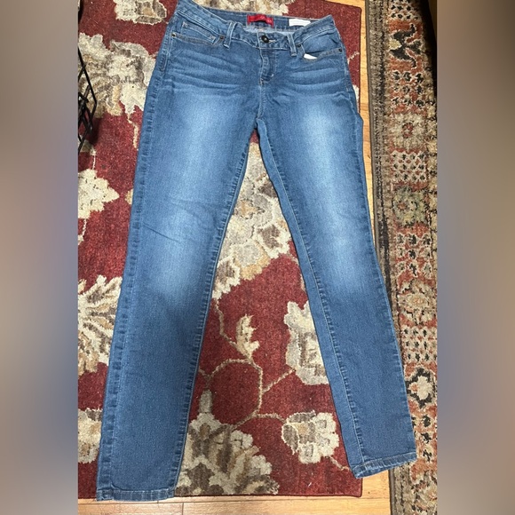 Guess Women's Denim Skinny Jeans - Picture 1 of 3